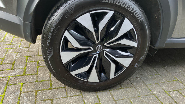 Nissan Juke 1.0 DiG-T Acenta Premium 5dr Petrol Hatchback